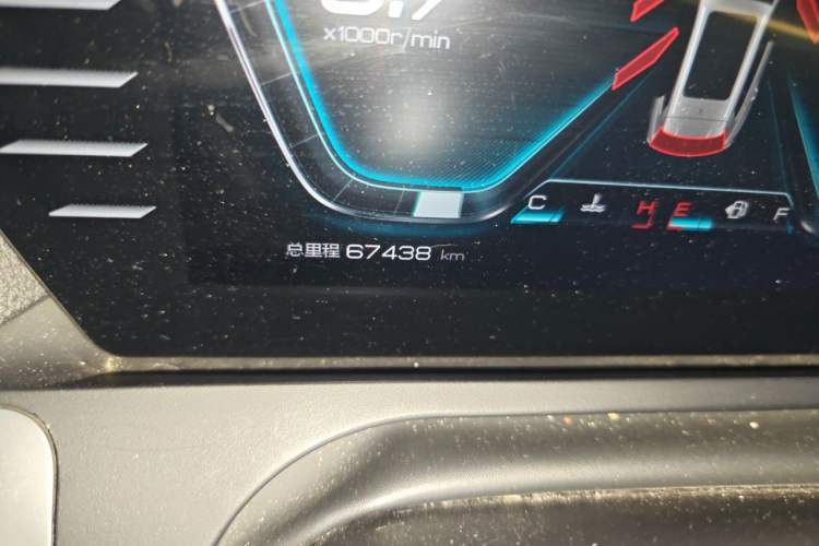 Used BYD Song Pro 2019 1.5T Automatic Luxury Model Odometer Close Up