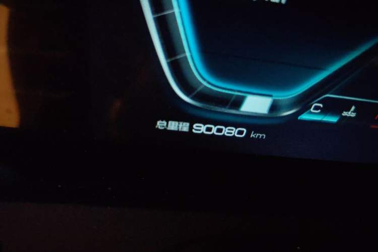 Used BYD Song Pro 2019 1.5T Automatic Luxury Model Odometer Close Up