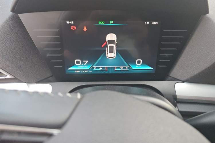 Used BYD Song Pro 2019 1.5T Automatic Luxury Model Odometer Close Up
