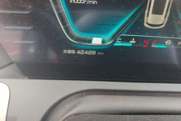 Used BYD Song Pro 2019 1.5T Automatic Luxury Model Odometer Close Up