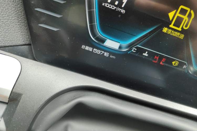 Used BYD Song Pro 2019 1.5T Automatic Prestige Model Odometer Close Up