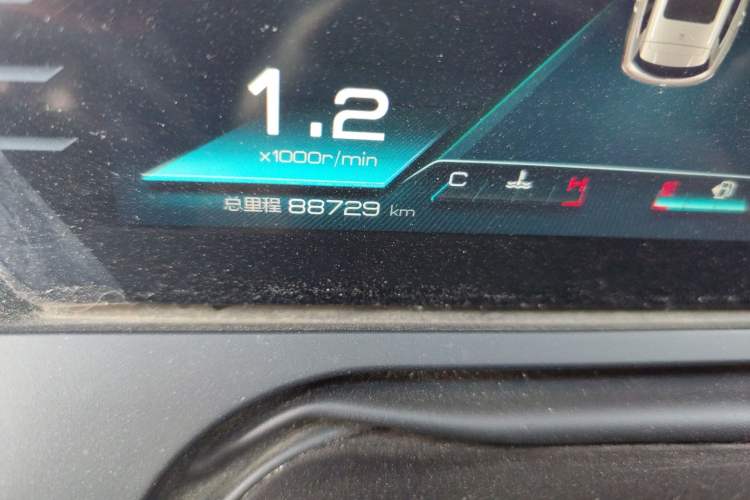 Used BYD Song Pro 2019 1.5T Automatic Luxury Model Odometer Close Up
