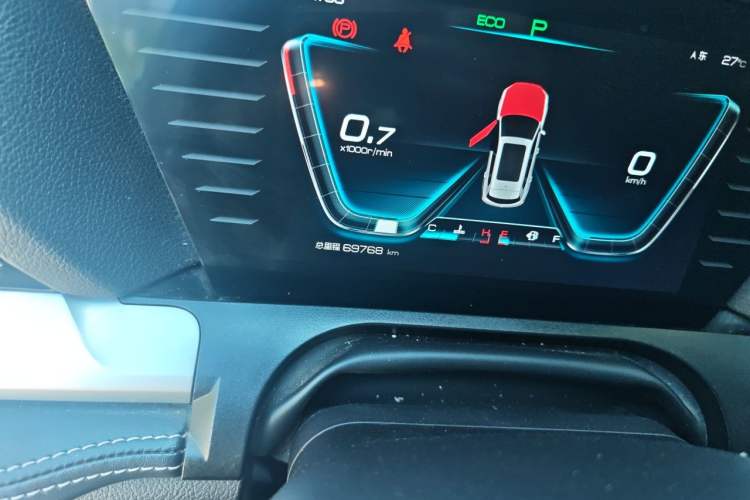 Used BYD Song Pro 2019 1.5T Automatic Elite Edition Odometer Close Up