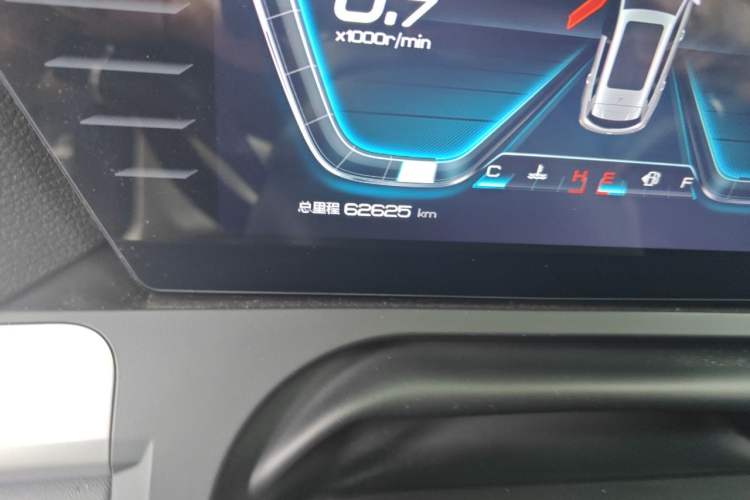 Used BYD Song Pro 2019 1.5T Automatic Luxury Model Odometer Close Up