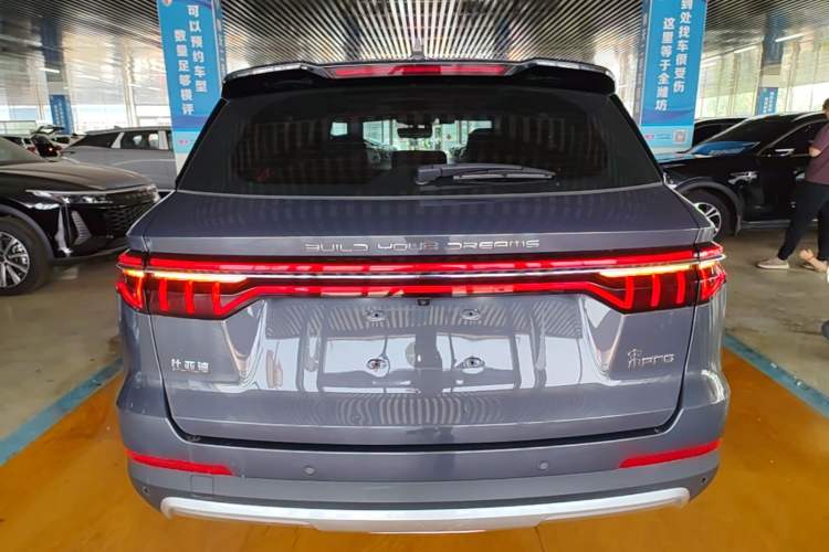 Used BYD Song Pro 2019 1.5T Automatic Elite Edition Rear