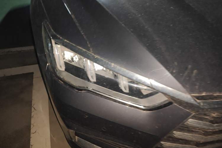 Used BYD Song Pro 2019 1.5T Automatic Luxury Model Right Front Headlight