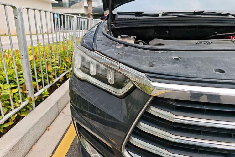 Used BYD Song Pro 2019 1.5T Automatic Elite Edition Right Front Headlight