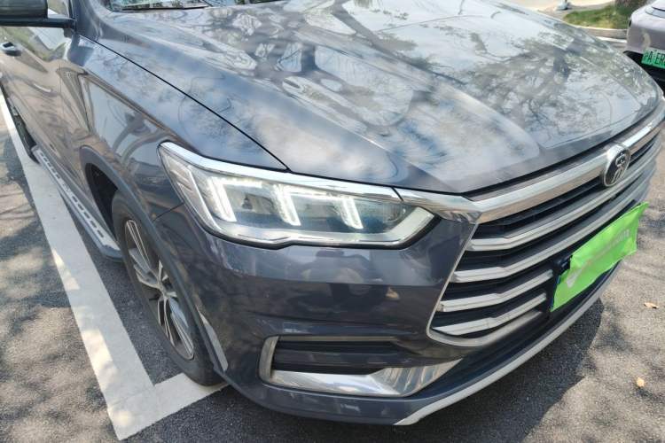 Used BYD Song Pro 2019 1.5T Automatic Luxury Model Right Front Headlight