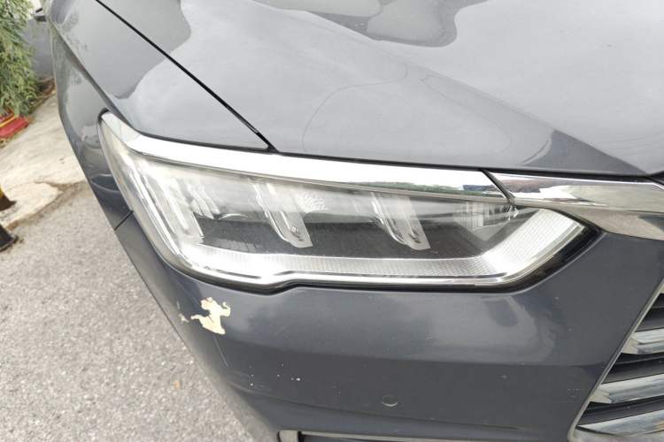 Used BYD Song Pro 2019 1.5T Automatic Luxury Model Right Front Headlight