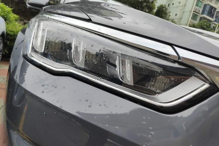 Used BYD Song Pro 2019 1.5T Automatic Prestige Model Right Front Headlight