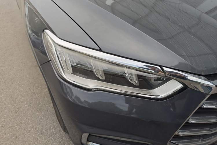 Used BYD Song Pro 2019 1.5T Automatic Elite Edition Right Front Headlight