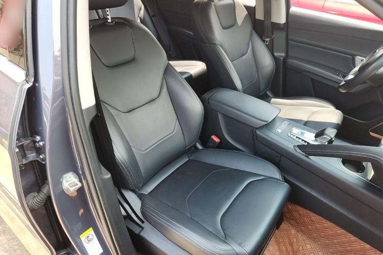 Used BYD Song Pro 2019 1.5T Automatic Luxury Model Right Front Seat