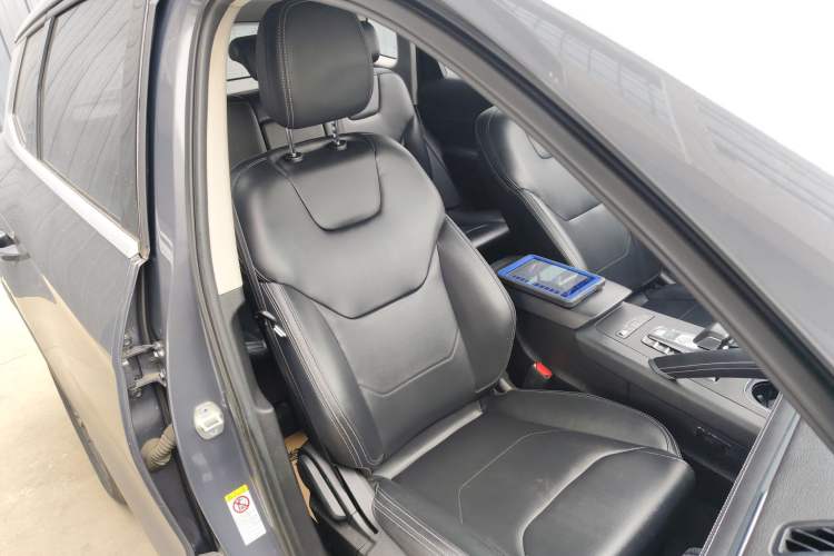 Used BYD Song Pro 2019 1.5T Automatic Luxury Model Right Front Seat