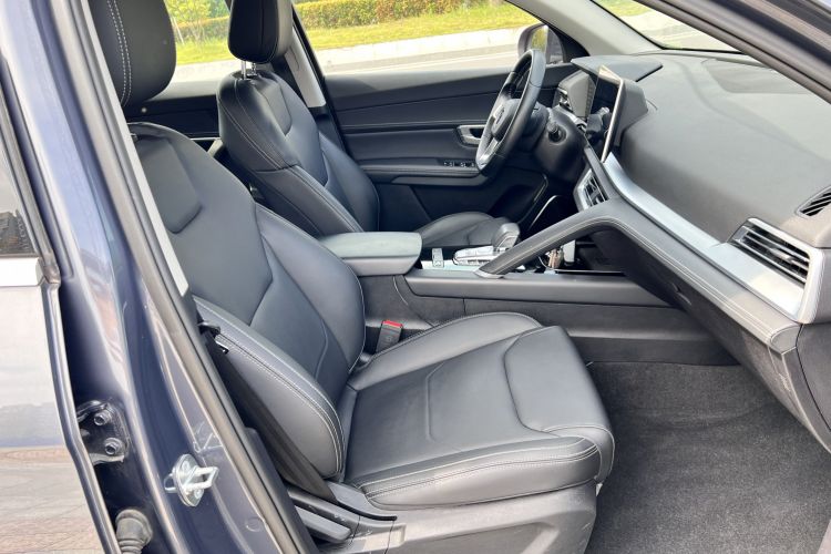 Used BYD Song Pro 2019 1.5T Automatic Elite Edition Right Front Seat