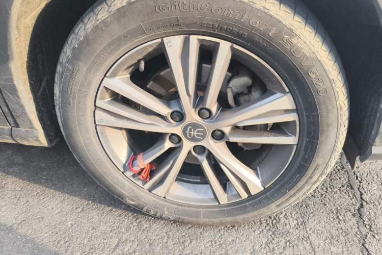 Used BYD Song Pro 2019 1.5T Automatic Luxury Model Right Front Wheel Hub