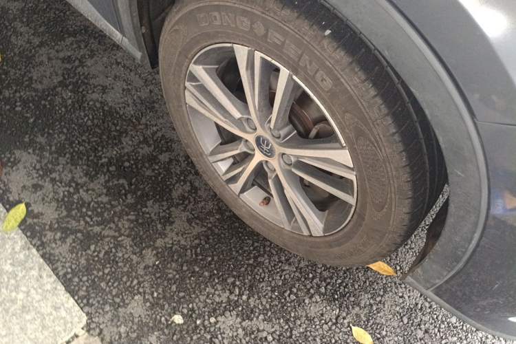 Used BYD Song Pro 2019 1.5T Automatic Elite Edition Right Front Wheel Hub