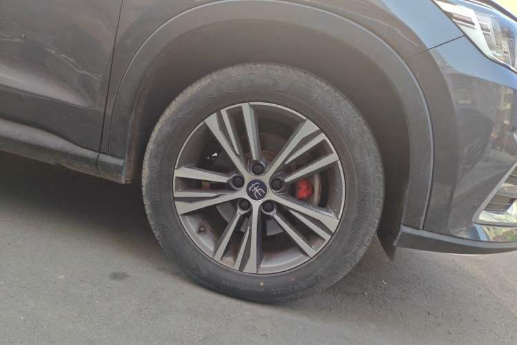 Used BYD Song Pro 2019 1.5T Automatic Luxury Model Right Front Wheel Hub