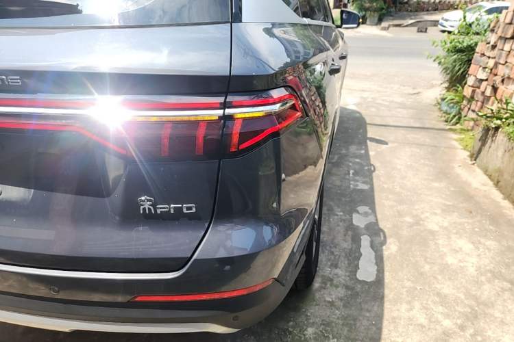 Used BYD Song Pro 2019 1.5T Automatic Luxury Model Right Rear Taillight