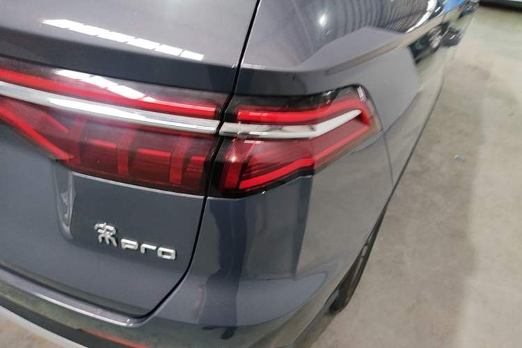 Used BYD Song Pro 2019 1.5T Automatic Luxury Model Right Rear Taillight