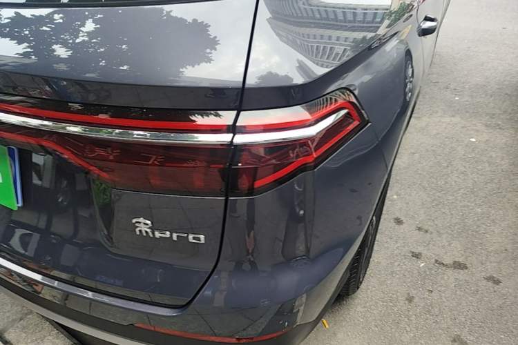 Used BYD Song Pro 2019 1.5T Automatic Luxury Model Right Rear Taillight