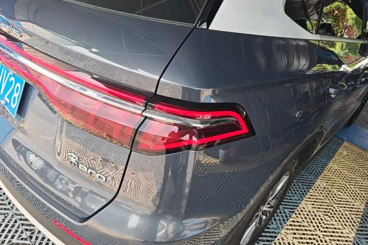 Used BYD Song Pro 2019 1.5T Automatic Luxury Model Right Rear Taillight
