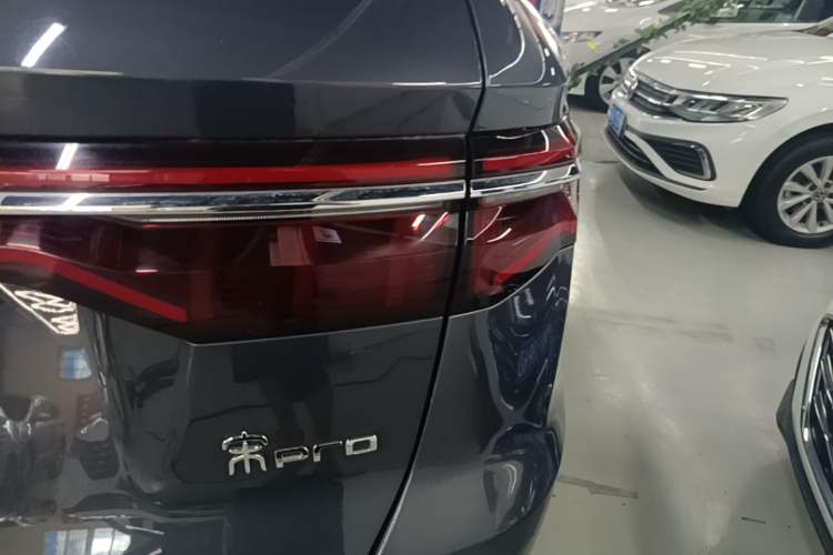 Used BYD Song Pro 2019 1.5T Automatic Luxury Model Right Rear Taillight