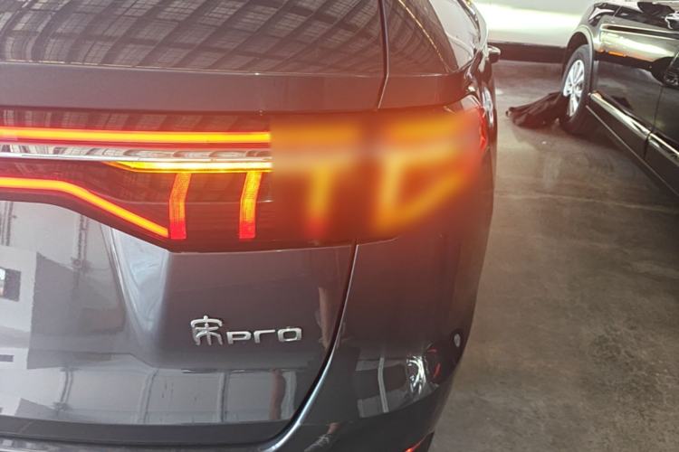 Used BYD Song Pro 2019 1.5T Automatic Elite Edition Right Rear Taillight