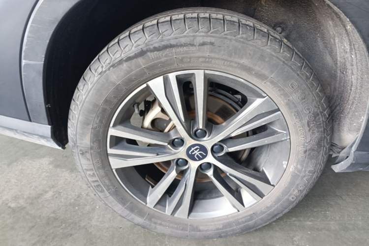 Used BYD Song Pro 2019 1.5T Automatic Luxury Model Right Rear Wheel Hub