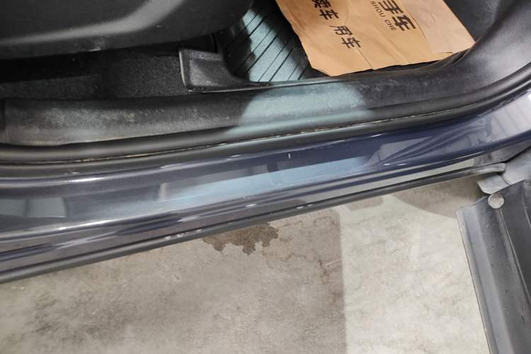 Used BYD Song Pro 2019 1.5T Automatic Luxury Model Right Side Sill