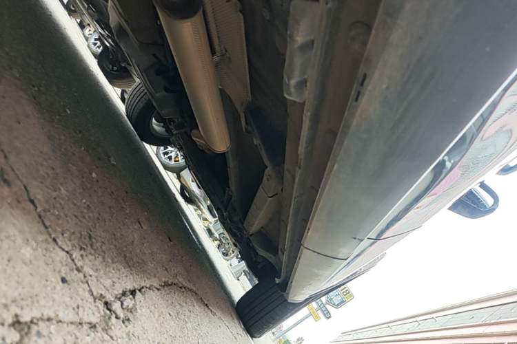 Used BYD Song Pro 2019 1.5T Automatic Elite Edition Right Side Sill