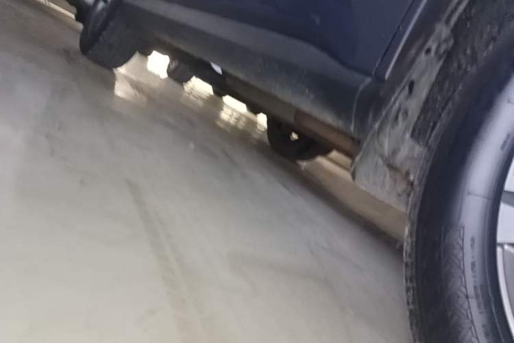 Used BYD Song Pro 2019 1.5T Automatic Elite Edition Right Side Sill