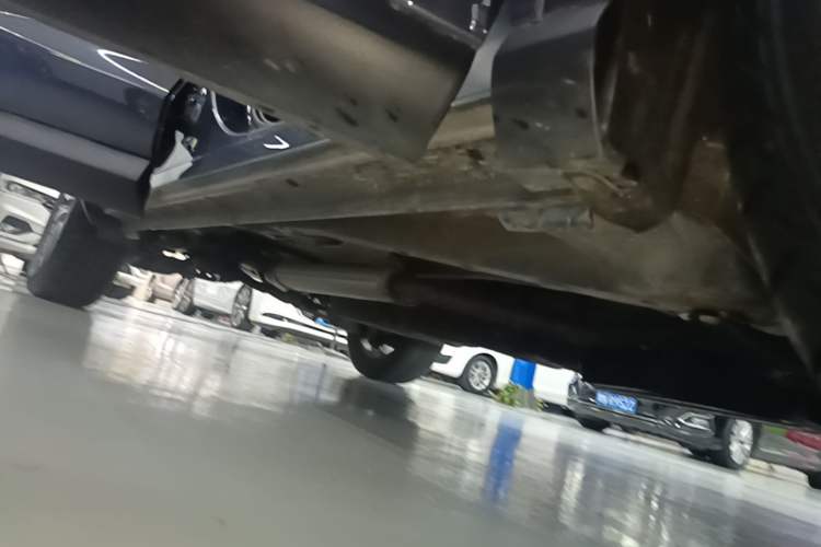 Used BYD Song Pro 2019 1.5T Automatic Luxury Model Right Side Sill