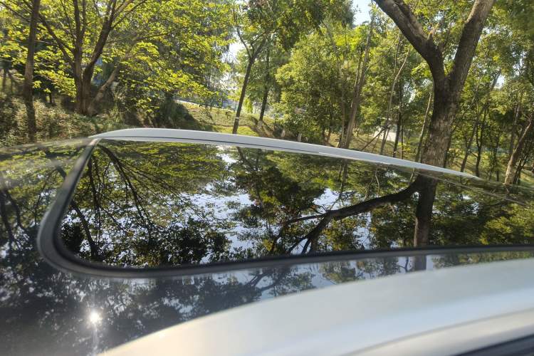 Used BYD Song Pro 2019 1.5T Automatic Luxury Model Roof