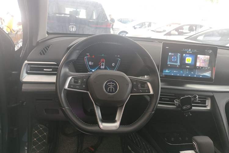 Used BYD Song Pro 2019 1.5T Automatic Prestige Model Steering Wheel