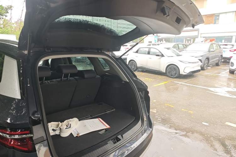 Used BYD Song Pro 2019 1.5T Automatic Elite Edition Trunk
