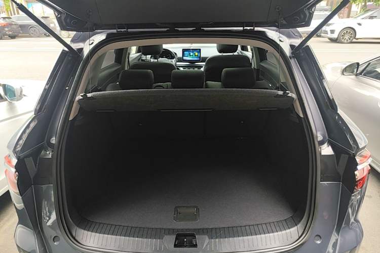 Used BYD Song Pro 2019 1.5T Automatic Luxury Model Trunk