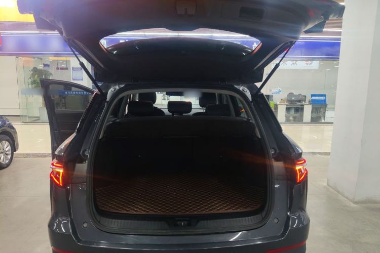 Used BYD Song Pro 2019 1.5T Automatic Elite Edition Trunk