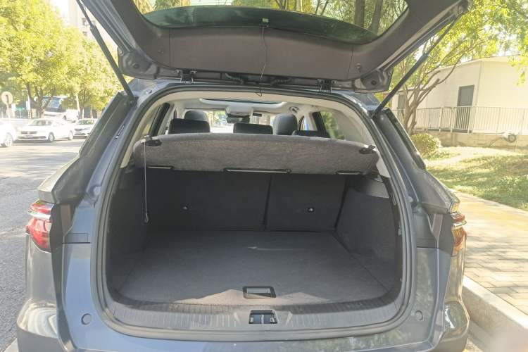 Used BYD Song Pro 2019 1.5T Automatic Luxury Model Trunk