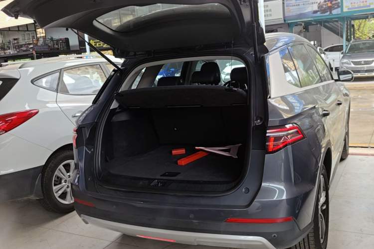 Used BYD Song Pro 2019 1.5T Automatic Luxury Model Trunk