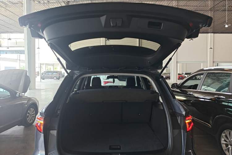 Used BYD Song Pro 2019 1.5T Automatic Elite Edition Trunk