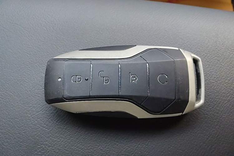 Used BYD Song Pro 2019 1.5T Automatic Luxury Model Vehicle Key