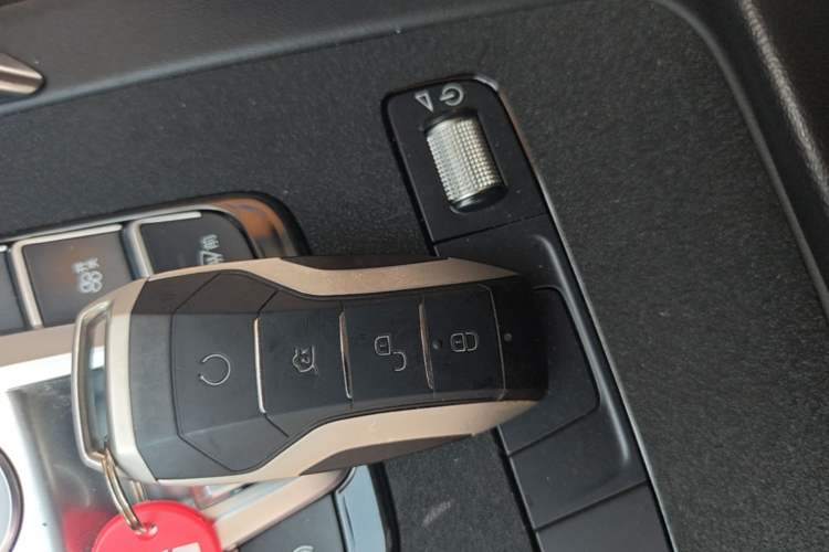 Used BYD Song Pro 2019 1.5T Automatic Luxury Model Vehicle Key