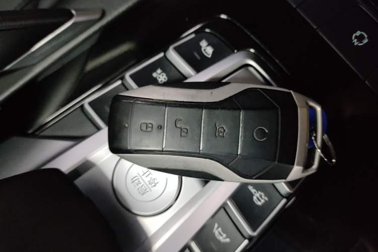 Used BYD Song Pro 2019 1.5T Automatic Luxury Model Vehicle Key
