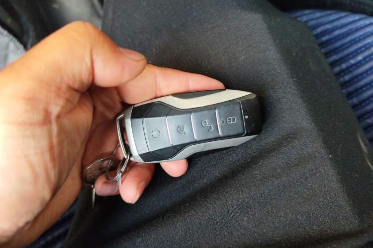 Used BYD Song Pro 2019 1.5T Automatic Luxury Model Vehicle Key