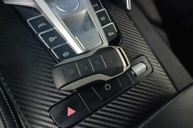 Used BYD Song Pro 2019 1.5T Automatic Luxury Model Vehicle Key