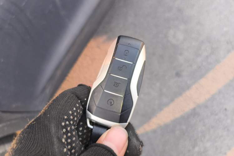 Used BYD Song Pro 2019 1.5T Automatic Luxury Model Vehicle Key