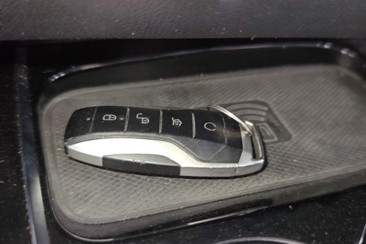 Used BYD Song Pro 2019 1.5T Automatic Luxury Model Vehicle Key