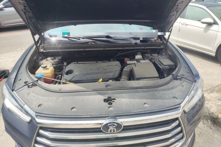 Used BYD Song Pro 2019 1.5T Automatic Luxury Model Engine Bay