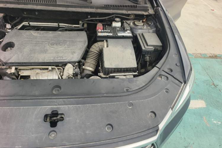 Used BYD Song Pro 2019 1.5T Automatic Luxury Model Engine Bay Left