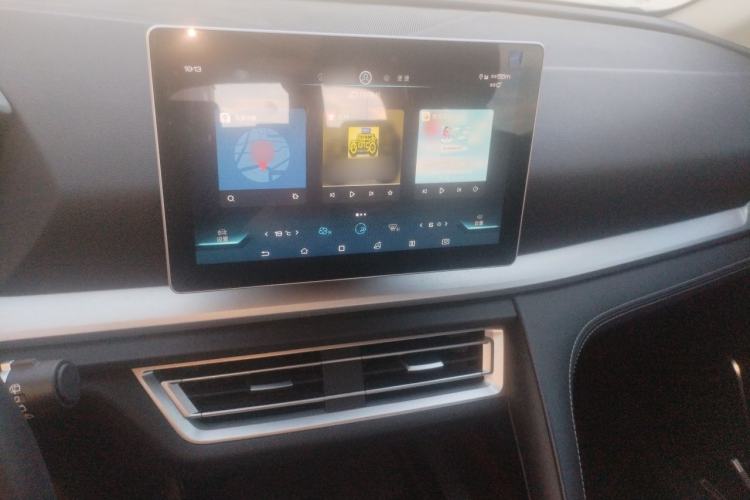Used BYD Song Pro 2019 1.5T Automatic Elite Edition Audio And AC Panel